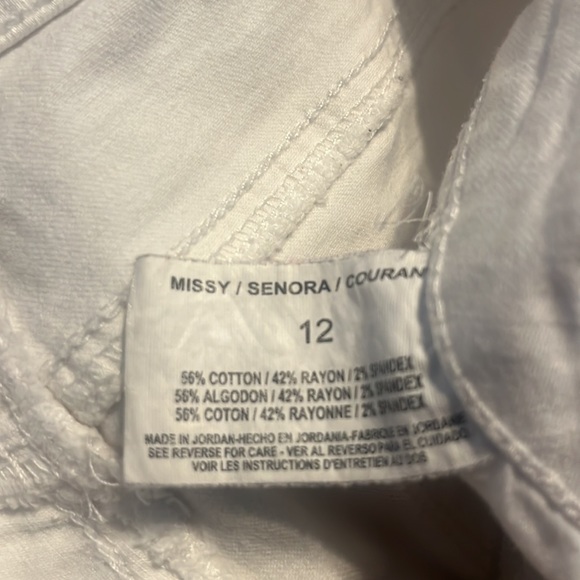 White pants ( skinny ankle) - Picture 2 of 2